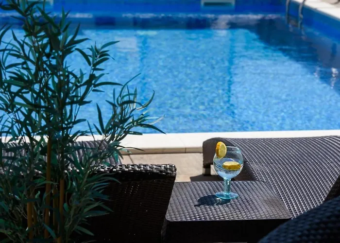 In Okrug Gornji With Sea View, Terrace, Air Conditioning, Wifi 5134-1