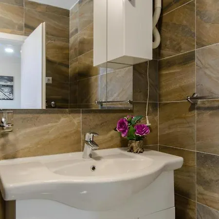 In Okrug Gornji With Sea View, Terrace, Air Conditioning, Wifi 5134-1 * Traù