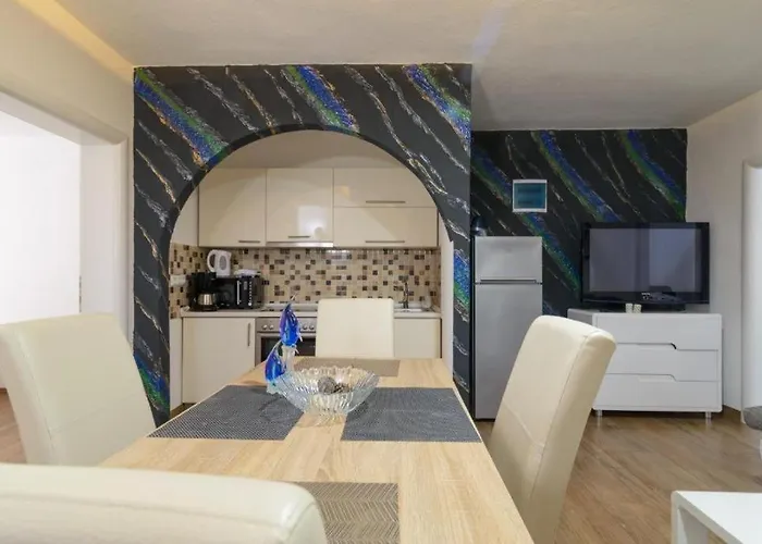 Apartment In Okrug Gornji With Sea View, Terrace, Air Conditioning, Wifi 5134-1 *