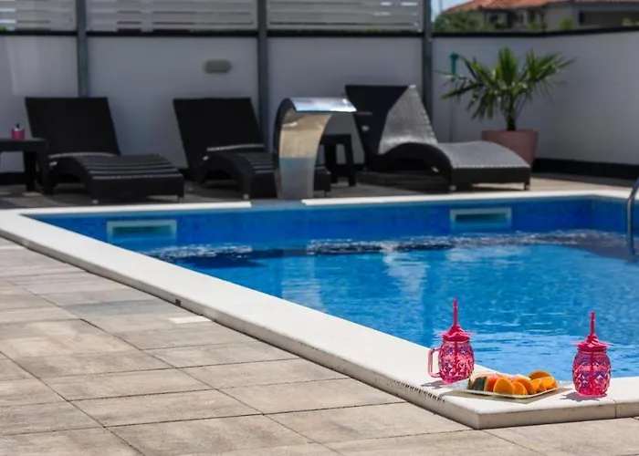 Apartment In Okrug Gornji With Sea View, Terrace, Air Conditioning, Wifi 5134-1